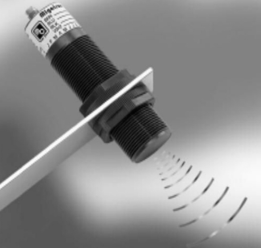US Migatron Corporation Analog Ultrasonic Sensor - RPS-409A